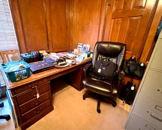 Desk - Leather Office Chair 