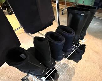 UGG - Minnetonka - Sorel - Vince - Blondo 