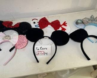 6 Disney Ears