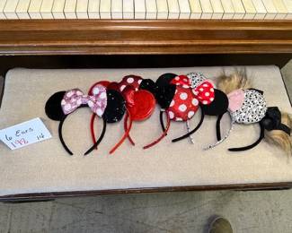 6 Disney Ears
