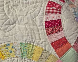 Much quilts, blankets