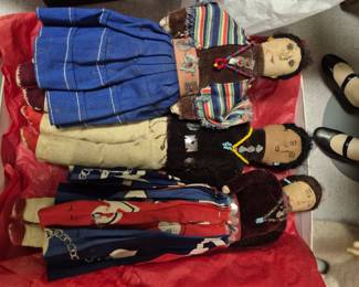 Navajo dolls