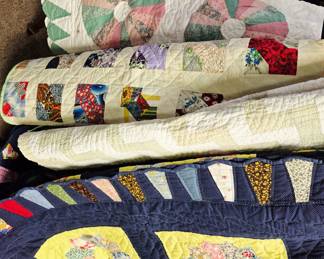 10+ handsewn and machine sewn quilts