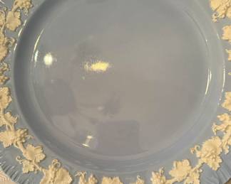 Vintage Wedgewood Embossed Queensware Plates (6)