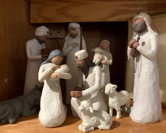 Willow tree nativity