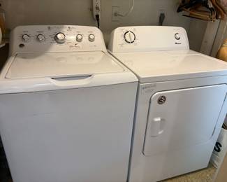 GE Washer Dryer (sold separately) Working excellent 