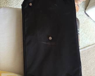 111	90.00	Burberry weekender
