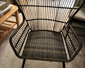 6 90.00 Fan back single chair 32Wx20Dx34H