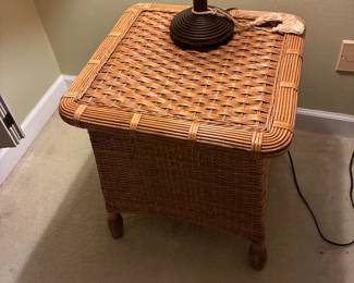 77 58.00 Wicker night chest 21x21x22