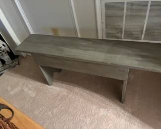8 48.00 Painted wood bench 42Wx17H