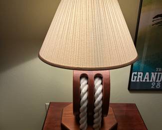 75 100.00 Nautical lamp polly 18Wx28H