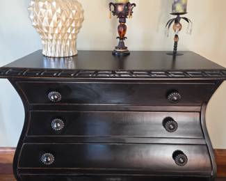 3 drawer chest