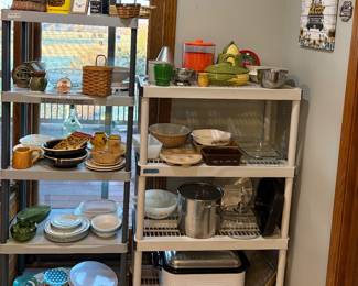 Pyrex Woodland & Town & Country, Pampered Chef, Shawnee Pottery Corn Cob Cookie Jar & Covered Casserole, Anchor Hocking Heavy Glass Covered Cake Dome, Westinghouse, Corelle, Corning Ware