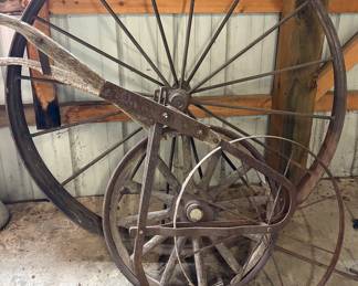 Wagon Wheels Farm Yard Decor 