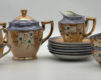 Japanese tea set with floral motifs