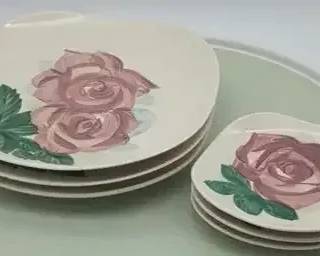 Vintage Red Wing Pottery Lexington plates 