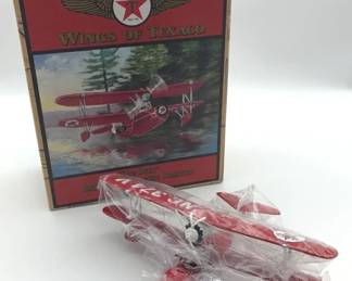 Wings of Texaco 1936 Keystone-Loening Commuter Model Red Texaco Diecast Airplane with Box