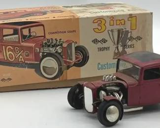 Vintage AMT 3in1 1932 Ford V8 Coupe Model Kit No. 2322 Customizing Kit w Box Parts Partially Ass