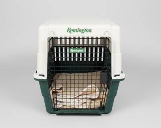Remington 26-Inch Plastic Pet Carrier