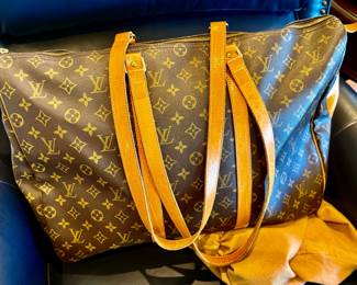 XL Louis Vuitton Flanerie DUFFEL 