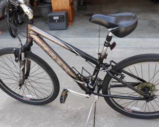 Track navigation 100 bicycle.