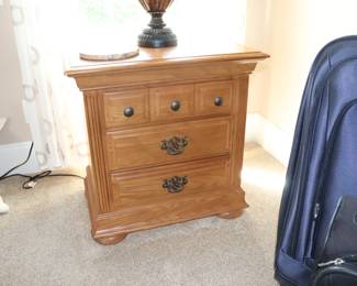  Sumter Cabinet Company nightstand