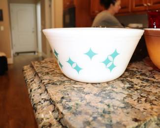 Vintage Federal Glass Star Burst Atomic Turquoise Blue Mixing Bowl