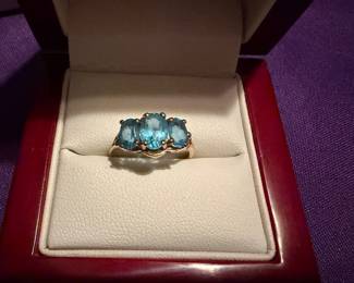 10K Gold Blue Topaz