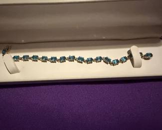 10K Gold Blue Topaz