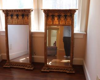 American Classical-Style Mirror