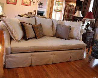 Havertys Sofa