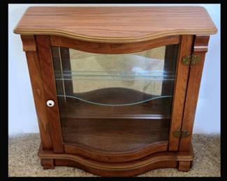 Nice Small Display Cabinet