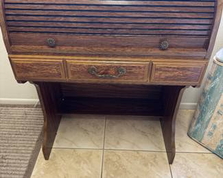 Small roll top desk