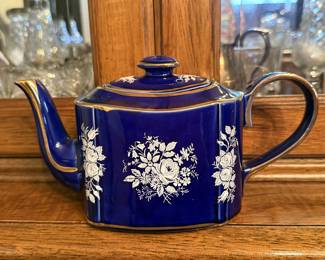 Arthur Wood Teapot England