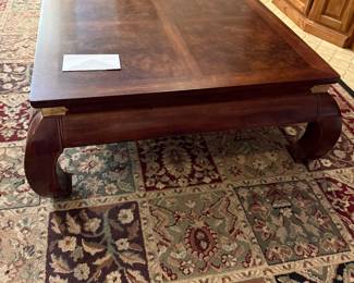 Nice Coffee Table & 2 Matching End Tables