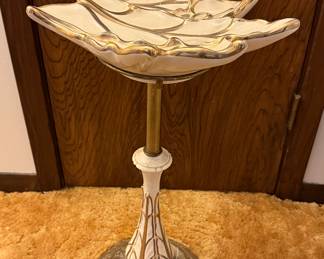 MCM Capodimonte Golden Foliage Cigar Ash Tray Stand 