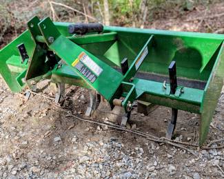 Boxz Blade implement for tractor