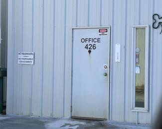 Line up here for big room. 