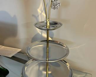 MCM Tidbit 3 Tier Tray