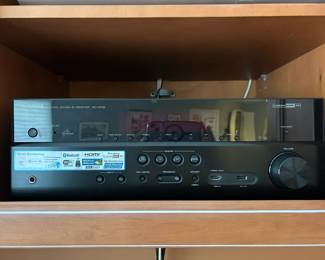 Yamaha Receiver RX-V679