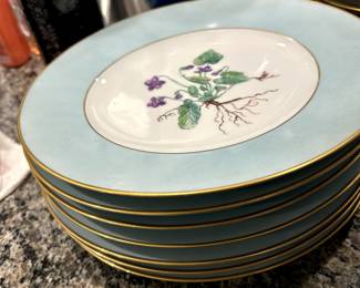 Bing & Grondhal Violet pattern plates
