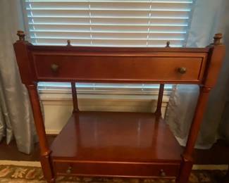 Vintage Bombay Co Cherry Finished Regency Style Two-Tier Side Accent Table w/2 Drawers, Small Caster Wheels, 24"Wx 16"D x 28"H
