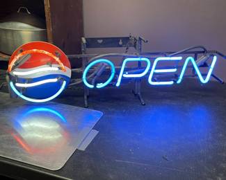 Neon Pepsi