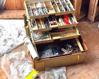 Plano 727 - Tackle Box With Contents
