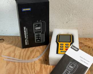 AUTOOL Digital Manometer
