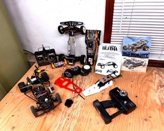 RC Car Parts Feat - The Hornet
