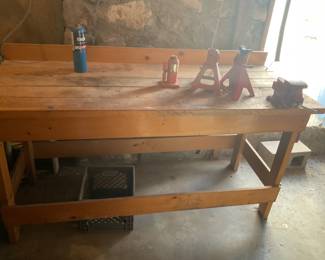 work bench-70x28x35