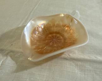 Antique Dugan Marigold Iridescent Leaf Rays Nappy Dish