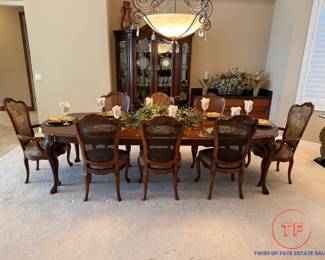 CENTURY Chair Co Dining Room Set