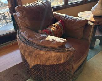 RUNYON Cowhide Leather Barrel Chair